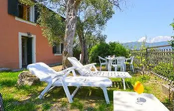 Flexyrent Rapallo Saltincielo Hotel 0*,  Italy