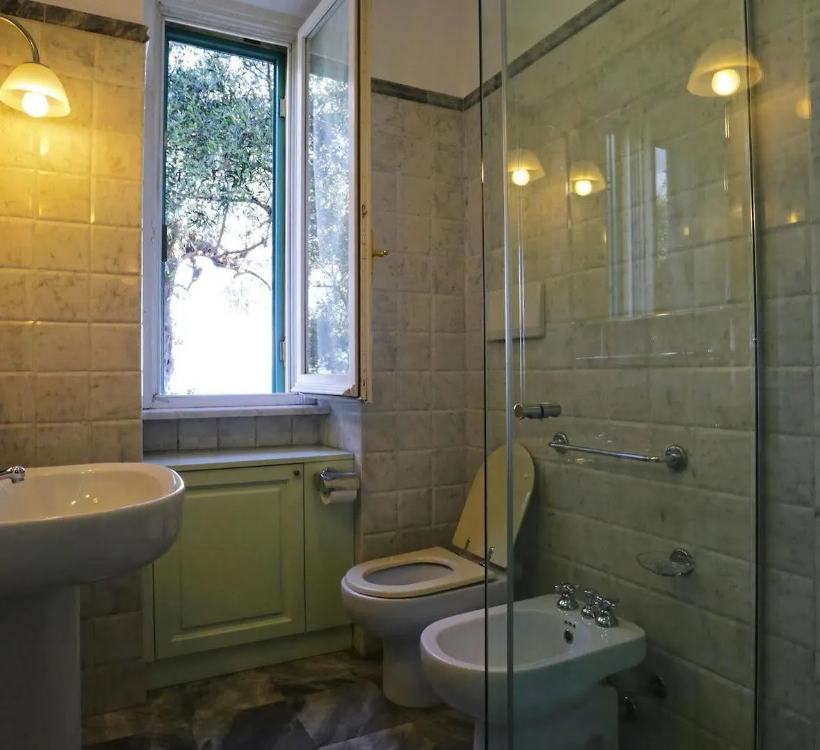 Flexyrent Rapallo Saltincielo Hotel Italy